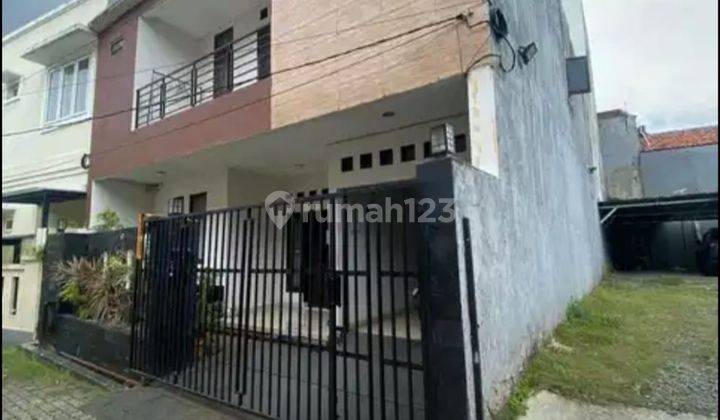 Disewakan gedung kosan 2,5 lantai - Lokasi Strategis  2