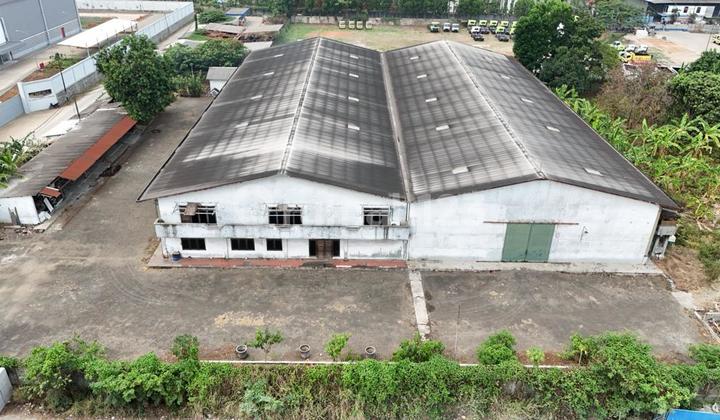 Warehouse for Sale in the Pasar Kemis Area Warehouse for Sale in the Pasar Kemis Area