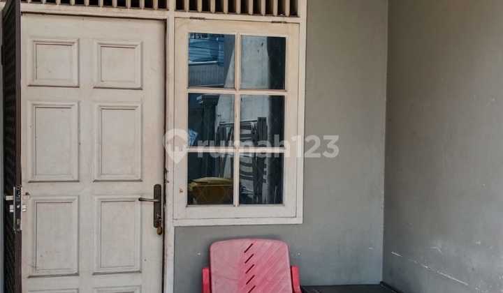 For Sale 2-Storey House Suitable for Business or Residence in Puri Indah, Kembangan, West Jakarta 2