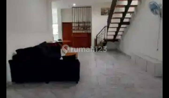 Disewakan Rumah Sangat Strategis Dan Baru di Pasar Minggu  2