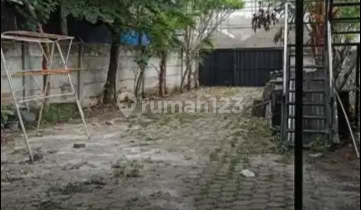 For Sale Warehouse / Workshop Below Market Price Under NJOP in Cibubur (Behind Grand Citra) East Jakarta Land Area 500 Building Area 400 Strategic Location Behind Grand Cibubur Housing Access for Small Trucks SHM Title Price: 1.3M Negotiable (NJOP 1.7M) Contact *Lindawati* 08138860xxxx Atlan