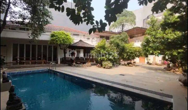 Dijual Rumah Besar Mewah di Tanjung Duren Utara Jakarta Barat 1