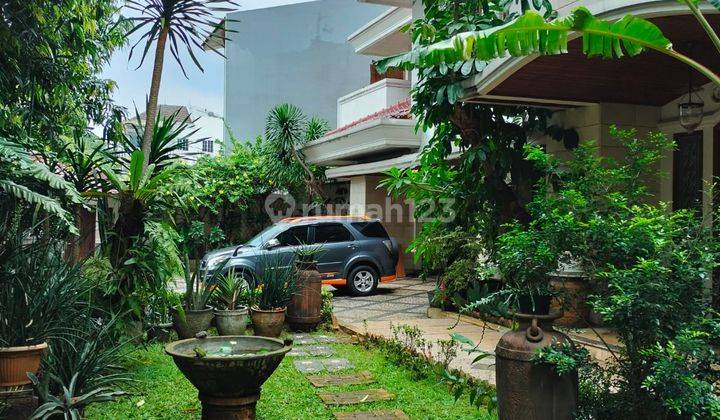 Rumah Mewah & Megah Privat Pool di Cilandak Jakarta Selatan 1