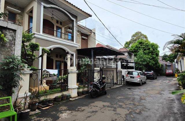 Rumah Megah & Kokoh Nyaman di Condet Jakarta Timur 2