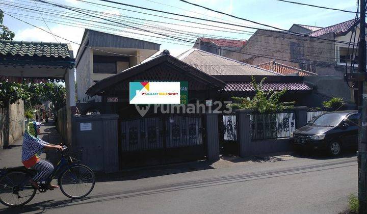 Rumah Dijual Strategis di Tebet Jakarta Selatan 1