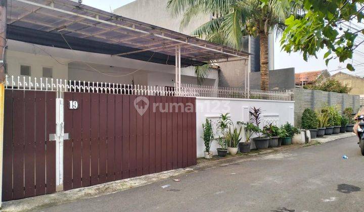 Dijual Rumah Megah dan Luas di Duren Sawit Jakarta Timur 2