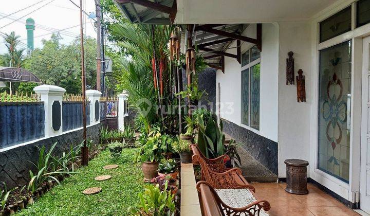 Dijual Cepat Rumah Asri & Megah di Pondok Bambu Jakarta Timur 2