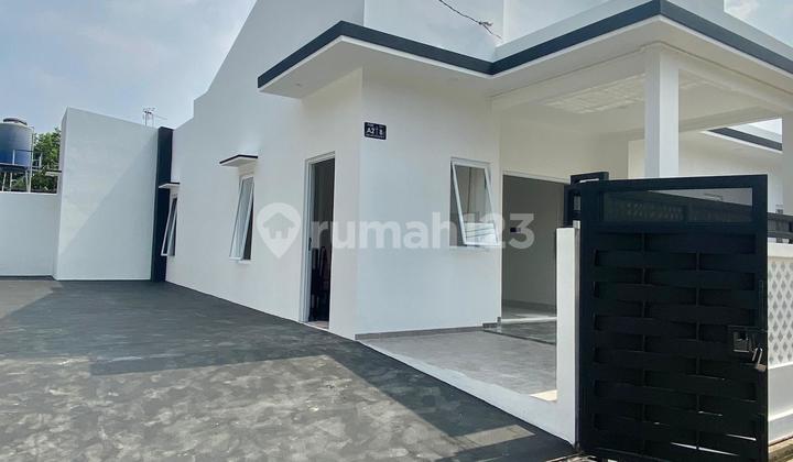 Comfortable New Flood-Free Residence in Pondok Pekayon, Bekasi 2