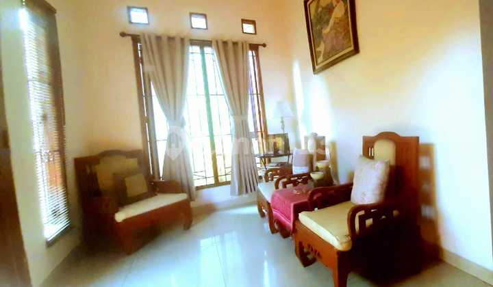Comfortable and Strategic Residence in Jatiwaringin, Pondok Gede, Bekasi 2
