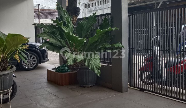 Comfortable, Strategically Located, Sturdy Residence in Pekayon 2