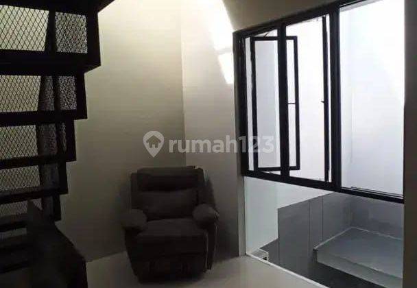 Rumah Baru Design Modern Industrial Dlm Komplek Cakung Jaktim. 2