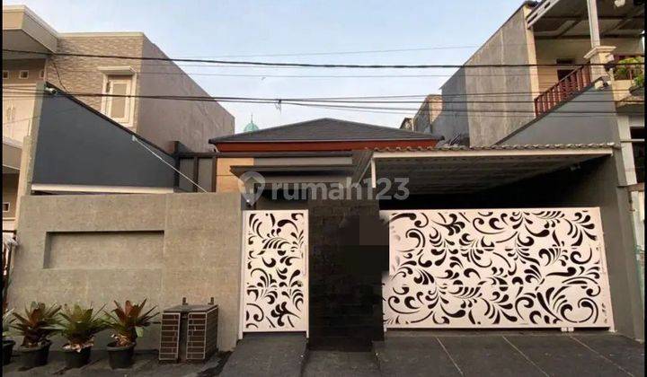 Rumah Siap Huni Semi Furnish Lokasi Strategis Duren Sawit  1