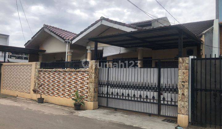 Rumah Dalam Komplek Karang Tengah Luas 1