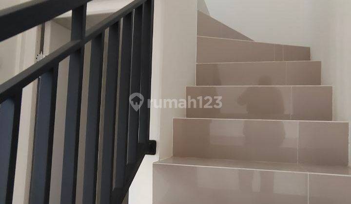 RUMAH CLUSTER BARU MODERN DI KODAU DEKAT JATIBENING PONDOKGEDE BEKASI  5