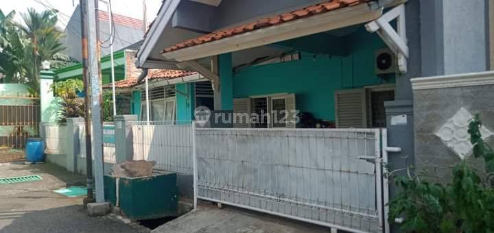 Rumah Tua Hitung Tanah Perumahan Koperasi Bintara Jaya Bekasi Barat  1