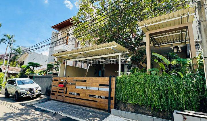 Rumah Mewah di Kelapa Gading, Jakarta Utara. 1