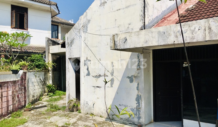 For Sale House in Bukit Nusa Indah Complex, Ciputat