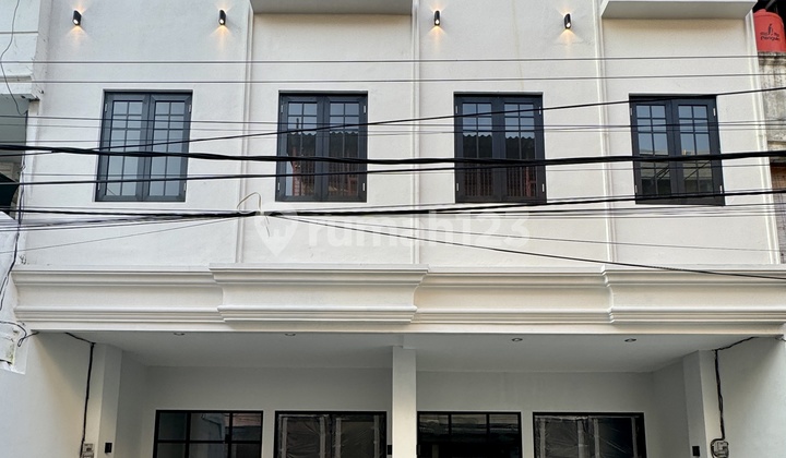 Dijual Ruko di Jalan Setia Warga Jelambar Baru, Jakarta Barat 1