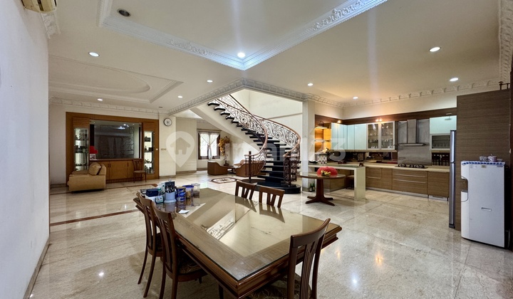 Dijual Rumah Mewah di Kesehatan, Jakarta Pusat 2