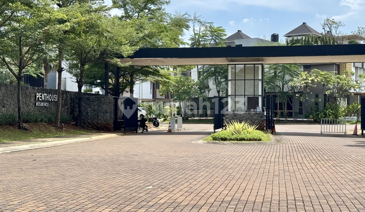 Dijual Rumah Mewah di Puri 11 Residence, Karang Tengah Dijual Rumah Mewah di Puri 11 Residence, Karang Tengah