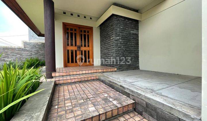 Rumah Bagus SHM hadap Selatan 1