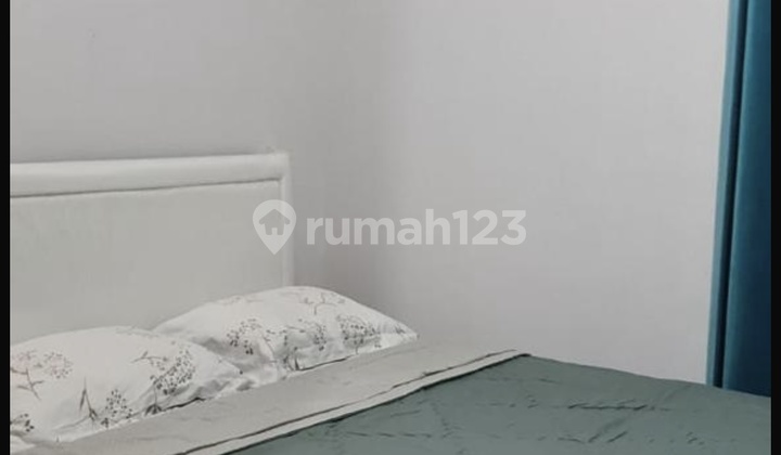 Furnished Studio Apartment
