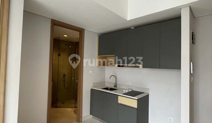 Apartemen 3 Kamar Tidur Semi Furnished 2