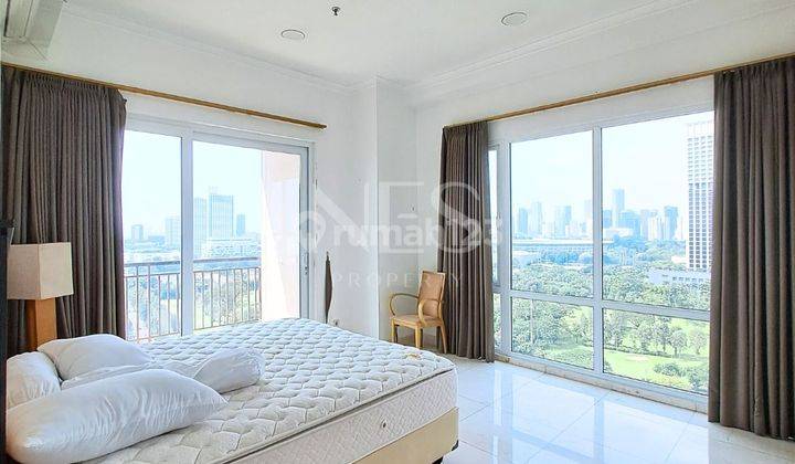 Senayan Residence Apartment 3br Bagus, Furnished 2