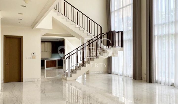 Jual Botanica Townhouse 3 BR + 1 Study, Semi-Furnished di Simprug