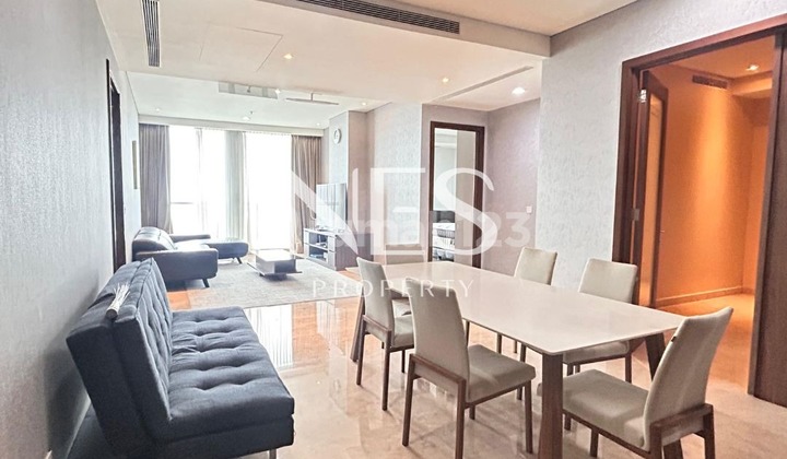 Jual Pakubuwono House 2 BR, 1 Study, Bagus, furnished, dekat mall 2