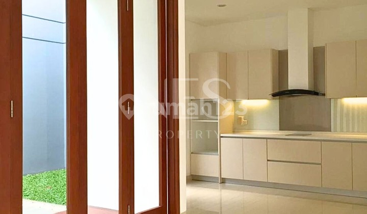 Sewa Rumah Menteng LT 664 LB 600, 4+1 BR, Pool, Newly Refurbished 2