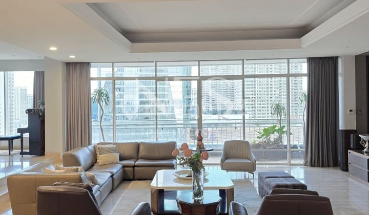 Jual Apartemen Sailendra 3 BR + 1 Study, bagus, fully furnished 1