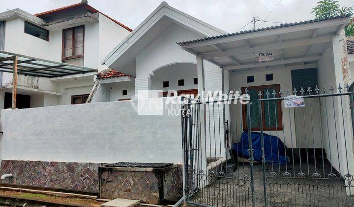 Rumah Nyaman di Area Yang Tenang di Perumahan Puri Gading 1