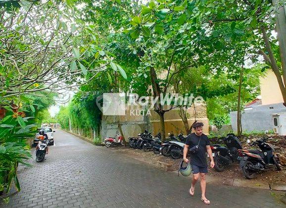 Tanah Hook di Area Tenang, Puri Gading Jimbaran 7