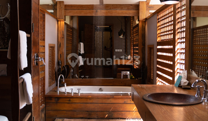 Wooden Joglo 1br Villa At Gili Trawangan 5