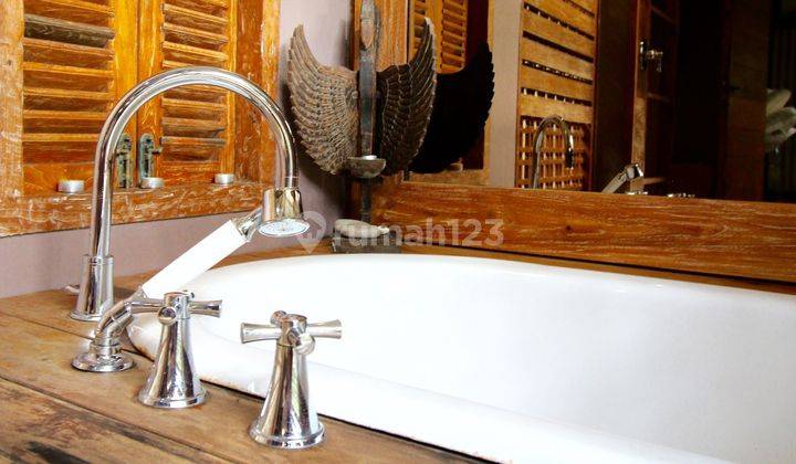 Wooden Joglo 1br Villa At Gili Trawangan 10