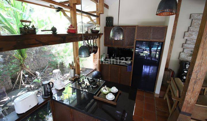 Wooden Joglo 1br Villa At Gili Trawangan 12