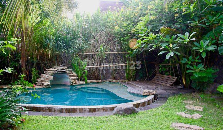 Wooden Joglo 1br Villa At Gili Trawangan 21