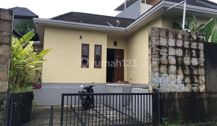 Rumah Minimalis di Pecatu Graha Dijual 1