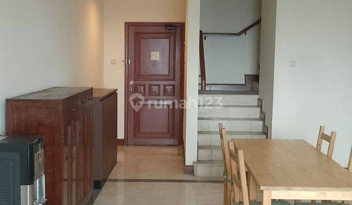 Apartemen 3 Kamar Tidur Bumimas Apartment Furnished Bagus 2