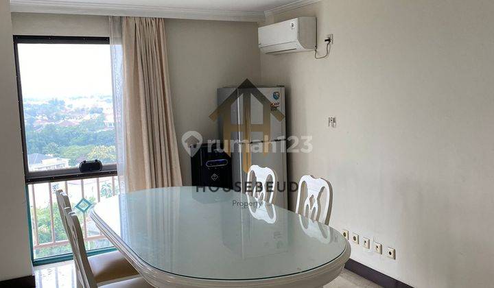 Apartement Golfhill Terrace Apartemen 3 BR Furnished Bagus 2