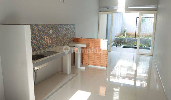 Rumah 3 Lantai Bandung Utara Dekat Dago Cigadung 6