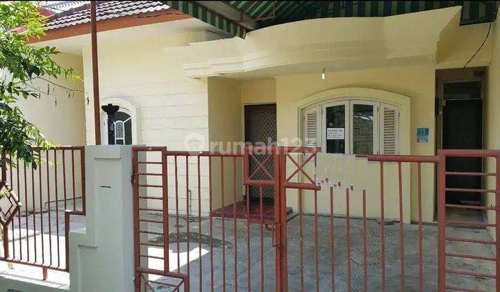 Disewakan Rumah Strategis! Daerah Baruk Tengah, Surabaya. 2