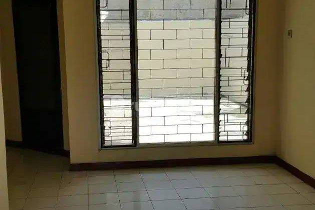 Disewakan Rumah Strategis! Daerah Baruk Tengah, Surabaya. 4