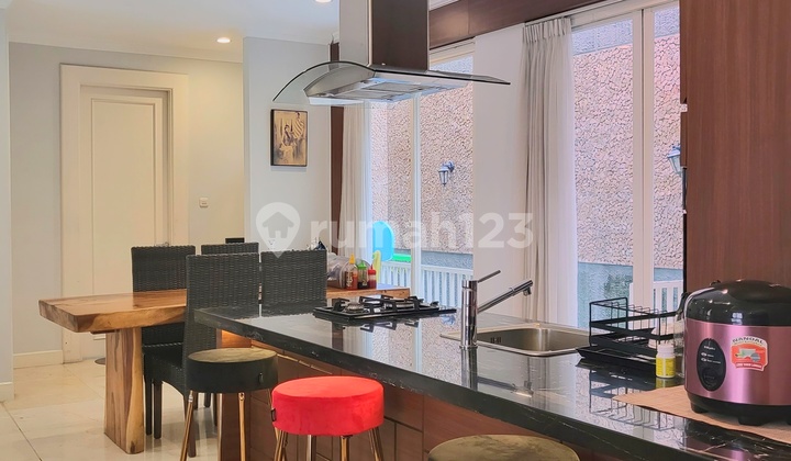 Rumah Modern Cluster Strategis di Cilandak Barat Dekat Cipete 2