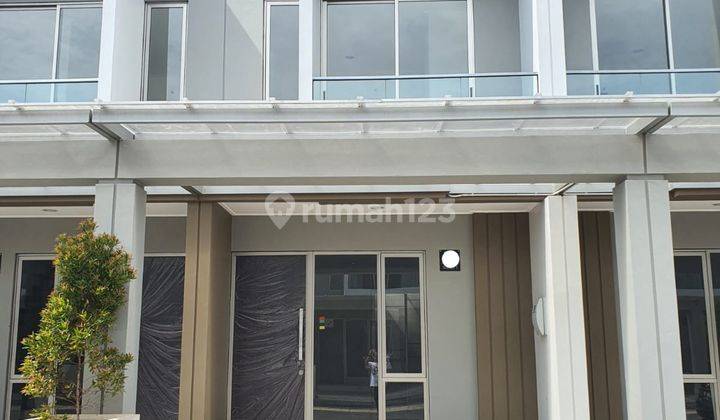 Disewakan Rumah Pik2 4x15 Cluster Bagus Dan Nyamah Harga Murah 1