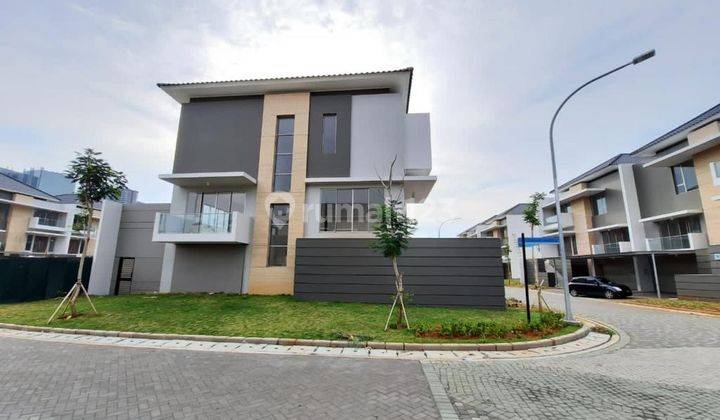 DIJUAL RUMAH GOLF ISLAND PIK 12X20 HOEK MAPLE LT17X20 UNIT JARANG 1