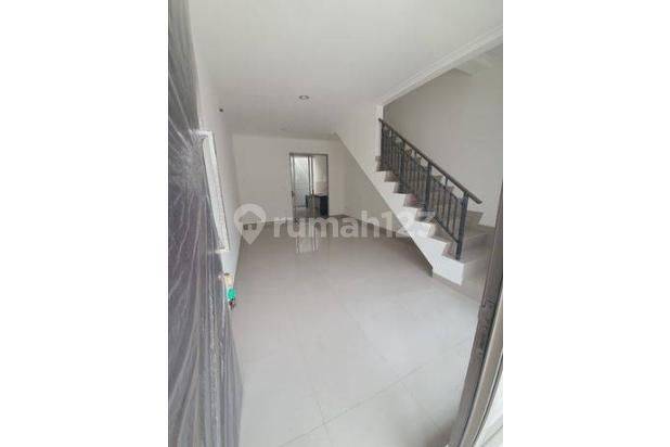 Disewakan Rumah Pik 2 4x15 Cluster Bagus Dan Nyamah Harga Murah 2