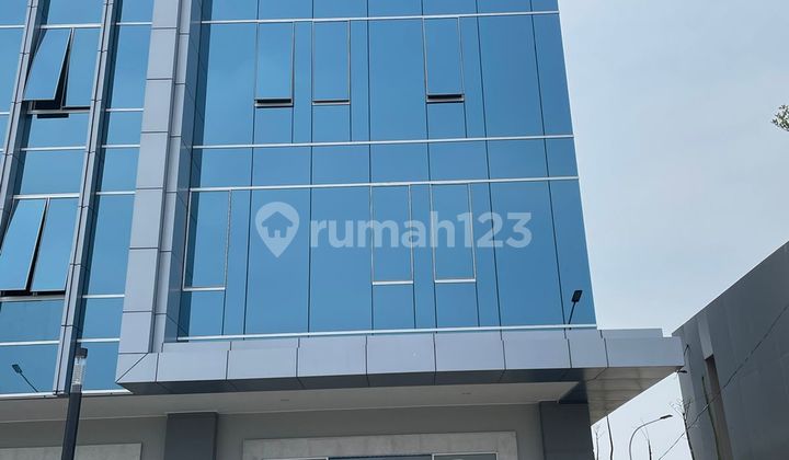 For Rent Soho Manhattan Pik 2 9x18 Corner 4 Floors Prime Location