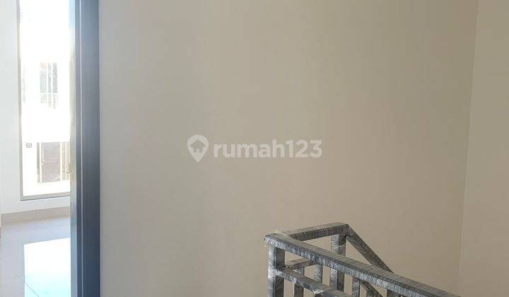 Disewakan Rumah Pik 2 Uk 6x12.5 Lokasi Bagus 2